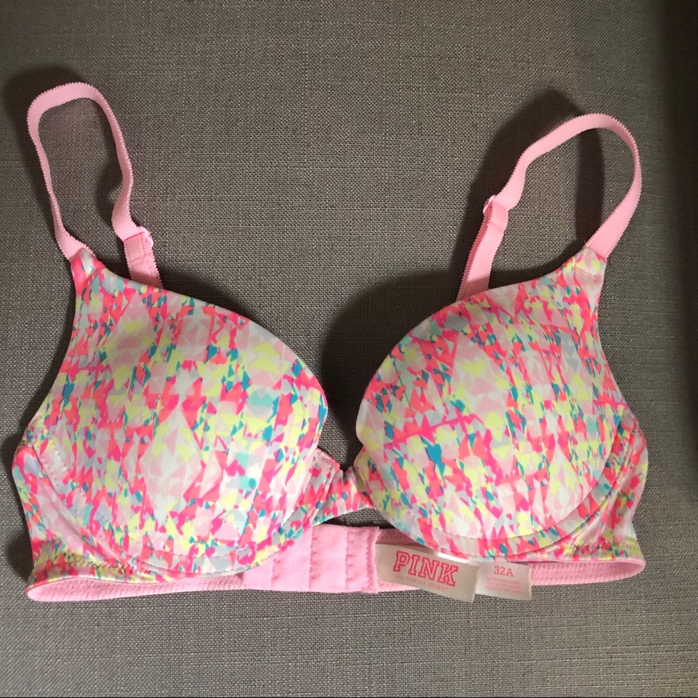 EUC  PINK Victoria’s Secret 32A Bra